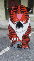 Tiger Toss